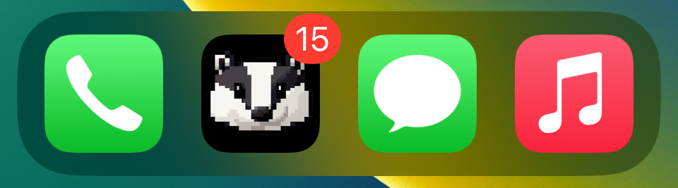 A badged web application icon in the iOS dock showing the number 15.
